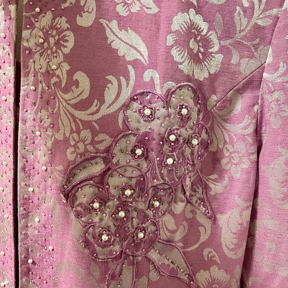 3 Piece Wm suit. Linen- cotton blend. Rose/lavender color. EUC. So feminine. - Picture 2 of 16